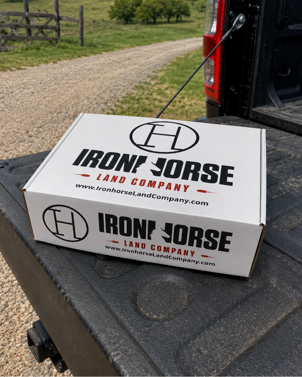 Ironhorse Mailer Box